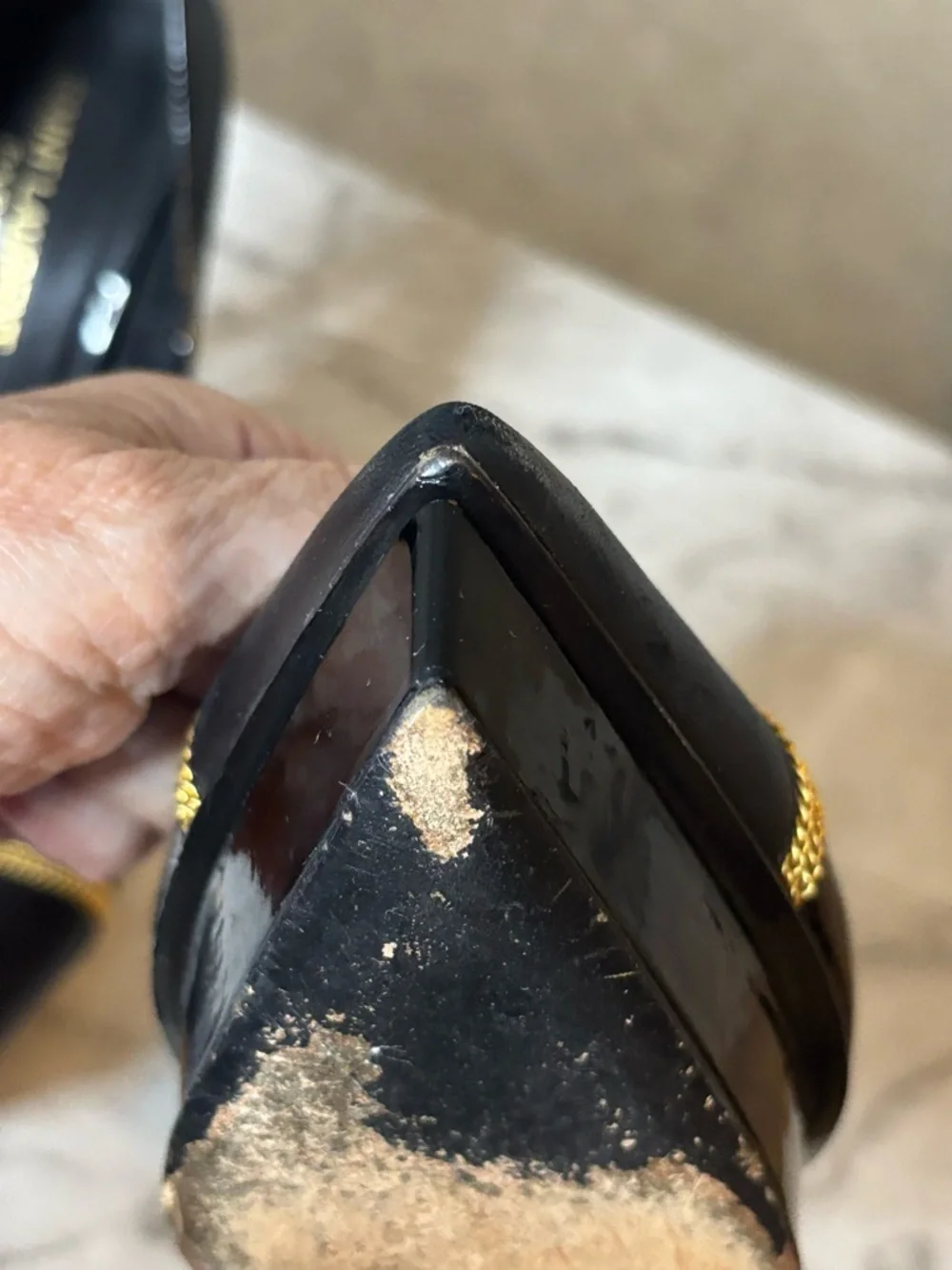 Saint Laurent Black Patent Leather Pointed Toe Pumps w/ Gold Chain Trim Sz 37.5